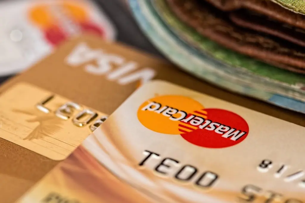 enveloppe sécurisée pour envoyer carte de crédit par la poste avec suivi recommandé